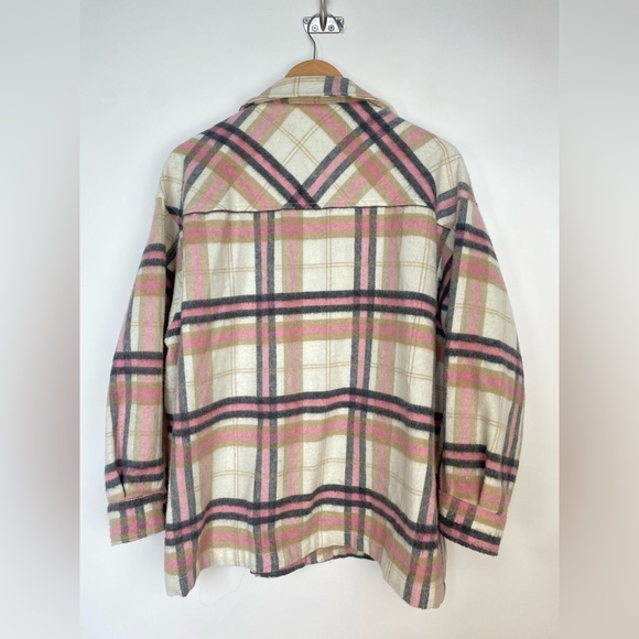 ZARA Plaid Pink Shacket Flannel Shirt LARGE
Wool Blend Fall Cozy - Picture 4 of 10